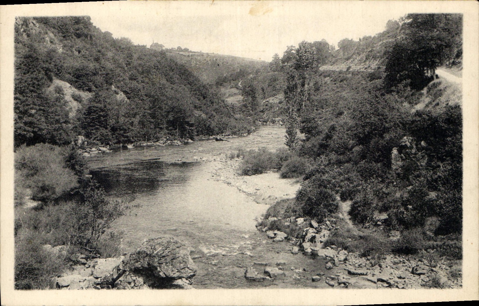 CPA Gargilesse Indre La Vallee de la Creuse vue du Pont Noir 