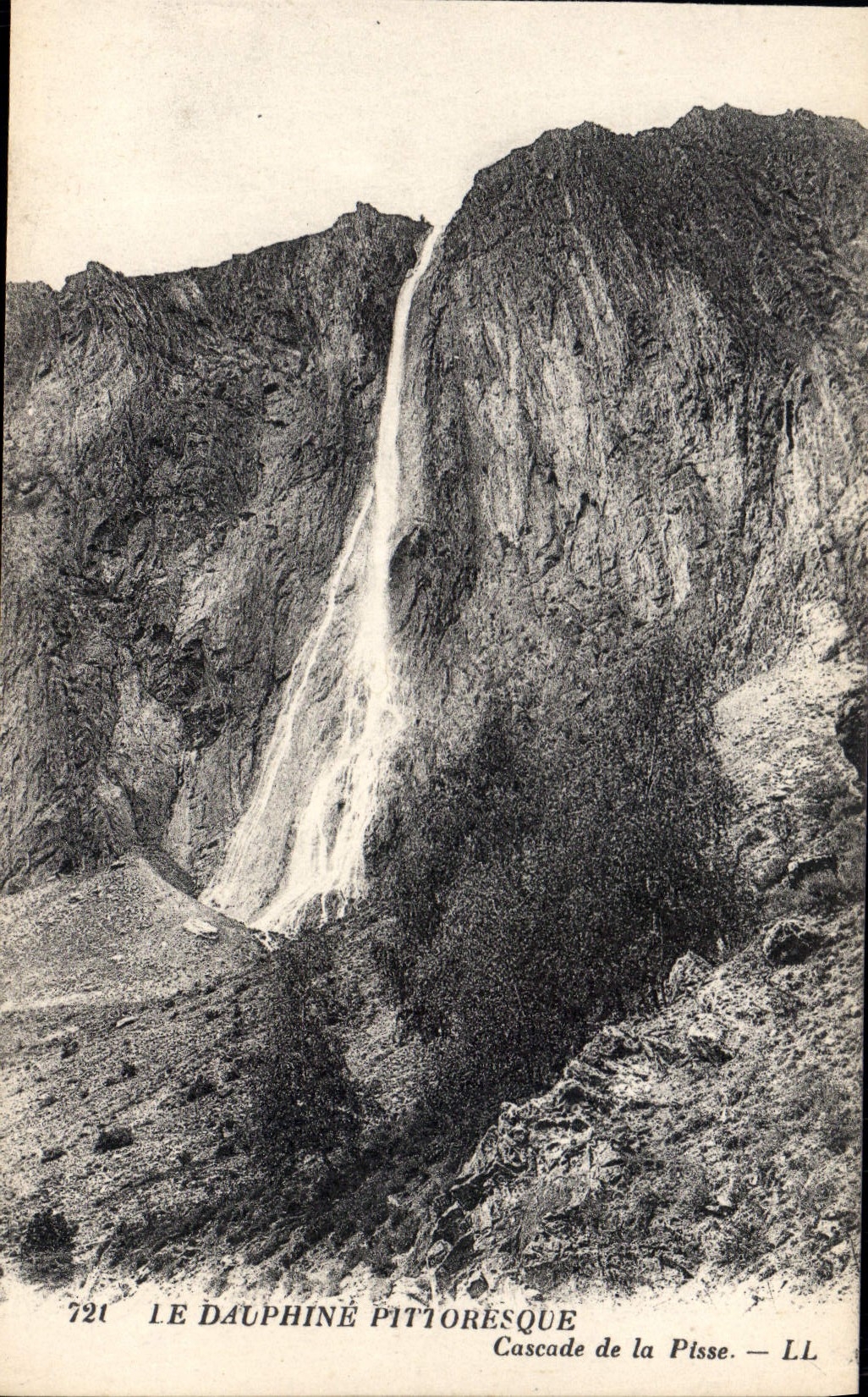 CPA Le Dauphine Pittoresque Cascade de la Pisse