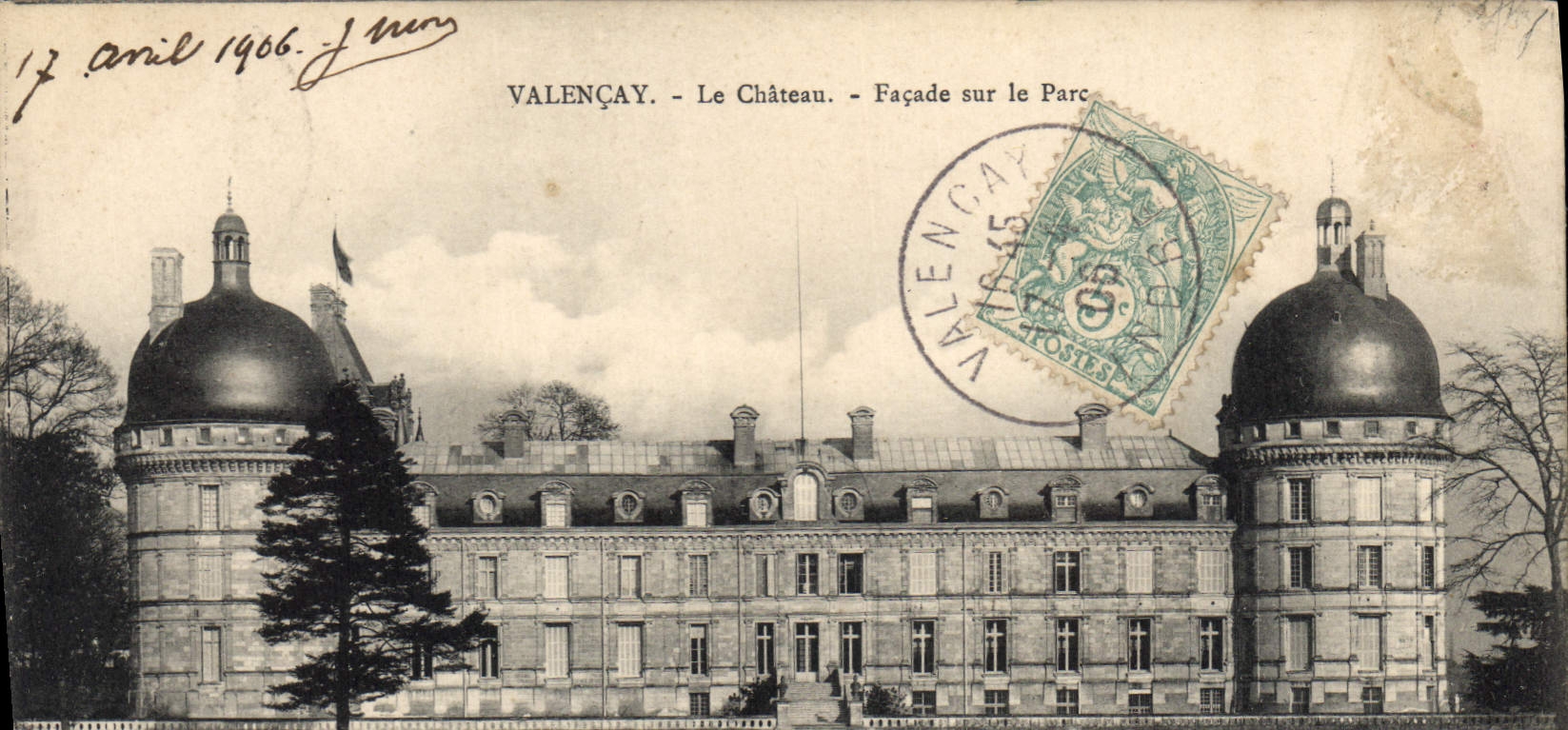 CPA Valencay Le Chateau Facade sur le Parc