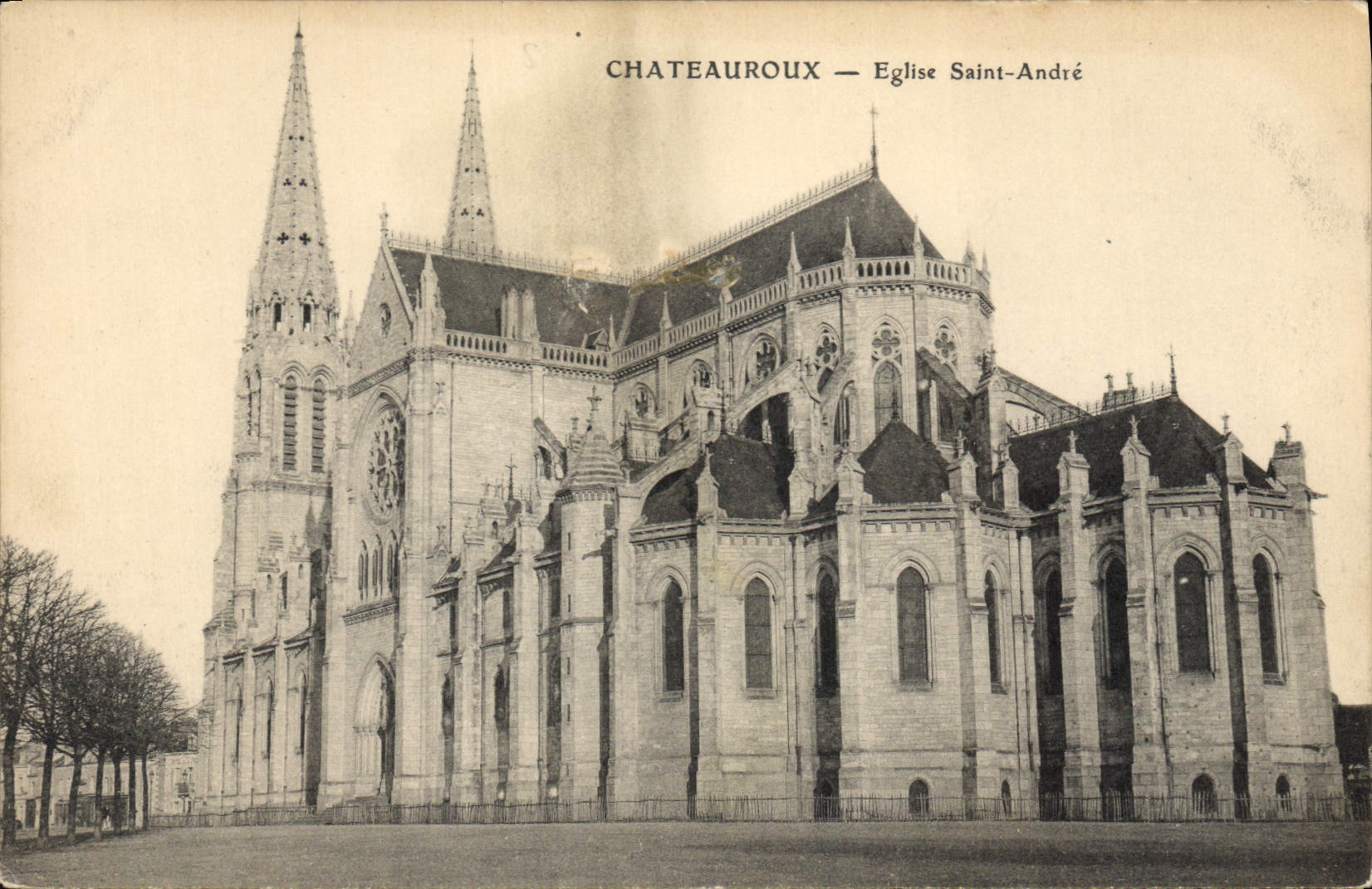 CPA Chateauroux Eglise Saint Andre 