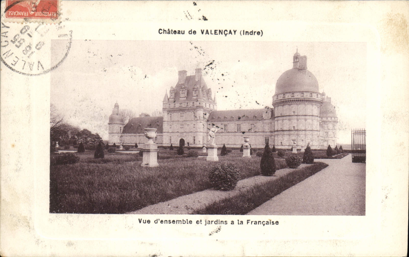 CPA Chateau de Valencay Indre Vue d'ensemble et jardins a la Francaise 