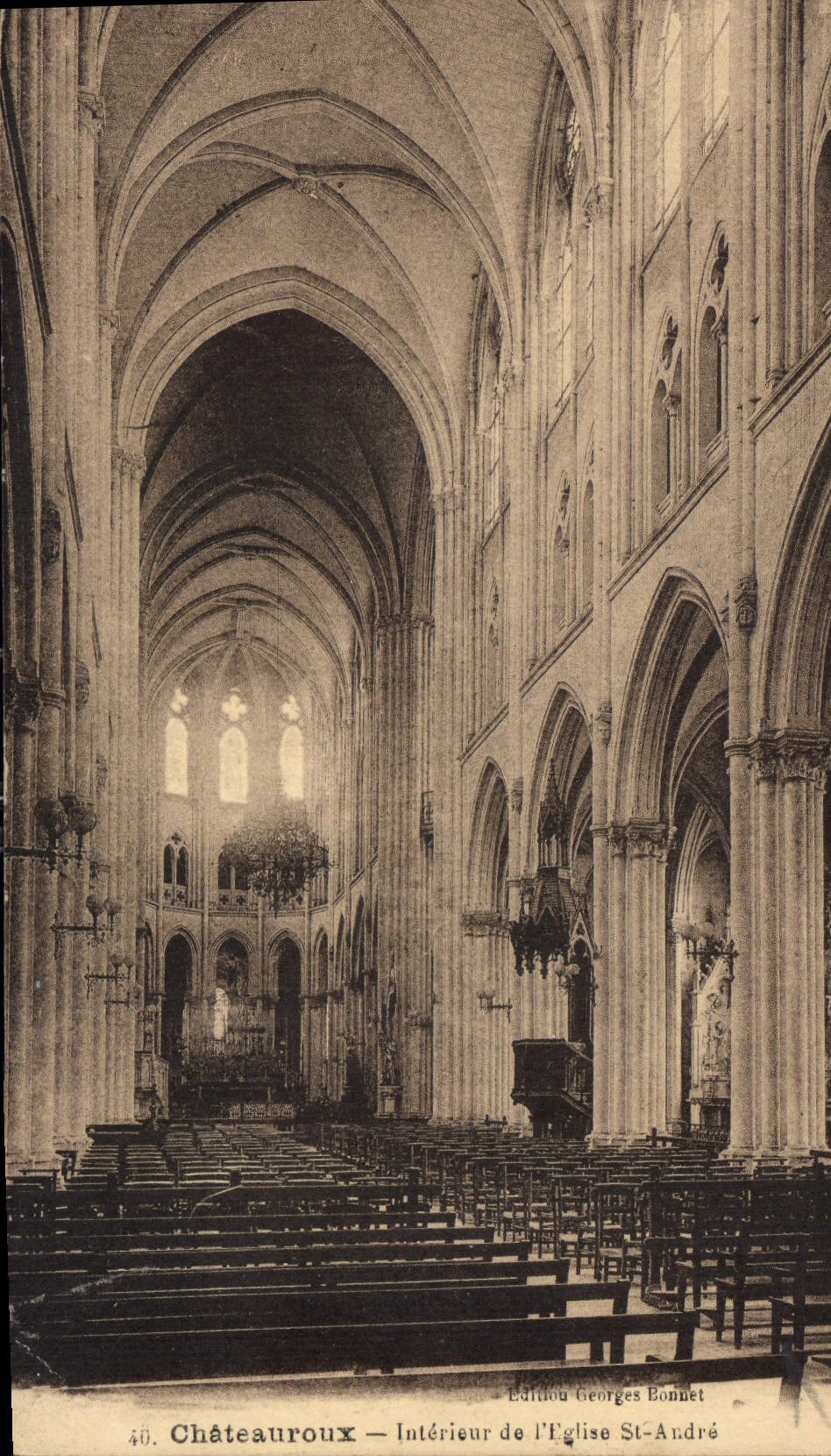 CPA Chateauroux Interieur de l'Eglise St Andre