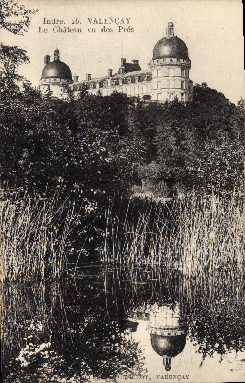 CPA Indre Valencay Le Chateau vu des Pres 