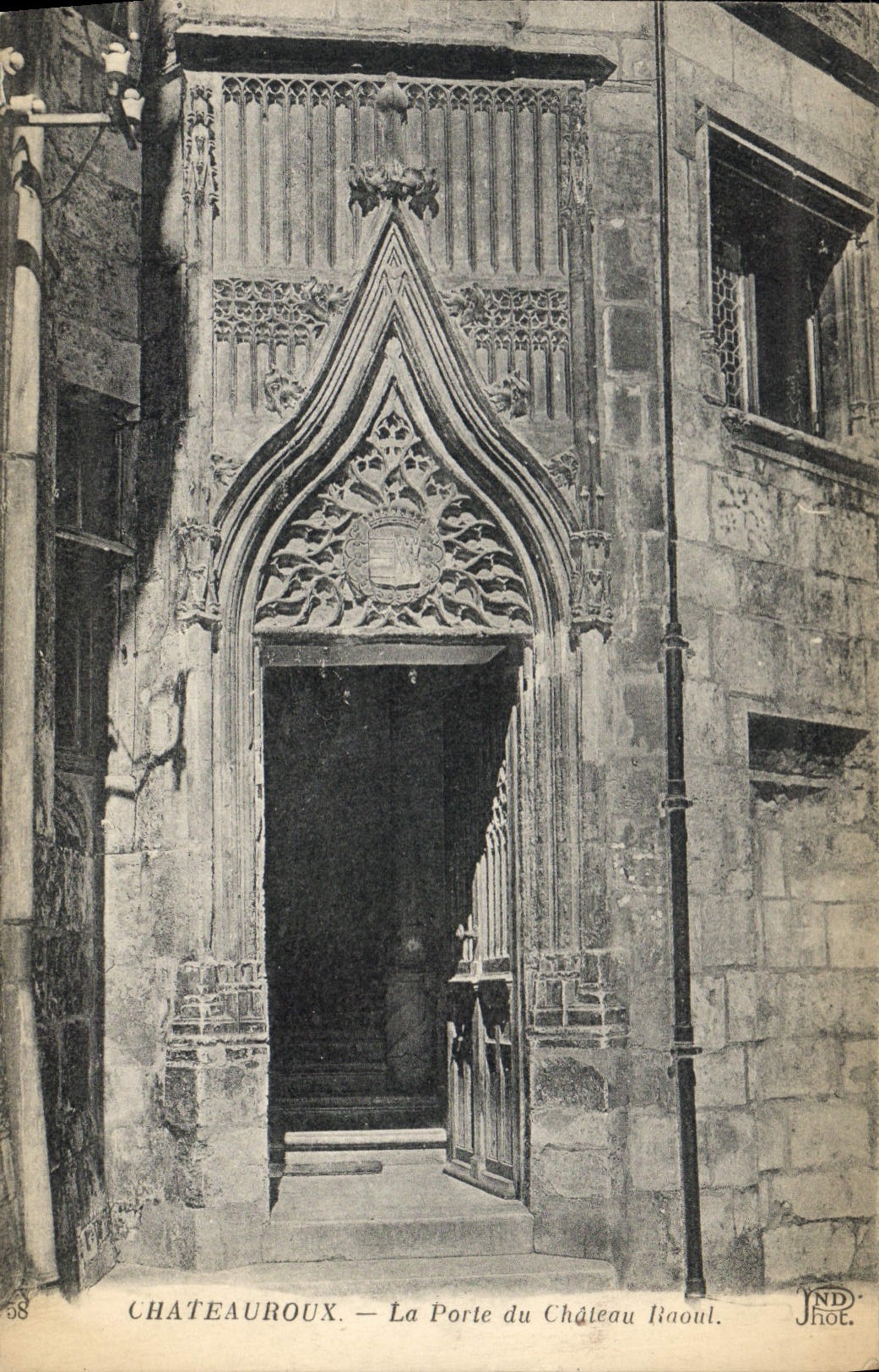 CPA Chateauroux La Porte du Chateau Raoul