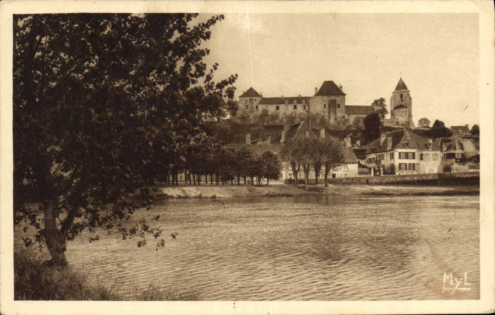 CPA Le Blanc Indre Vue sir la Creuse et le Chateau