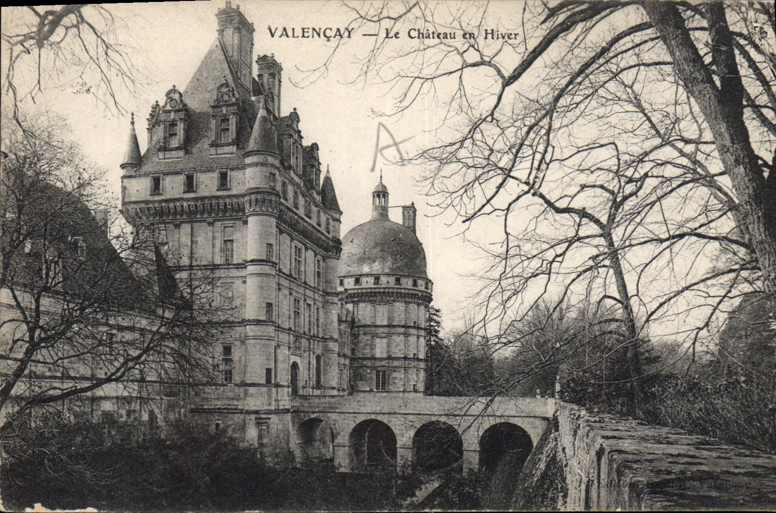 CPA Valencay Le Chateau en Hiver 