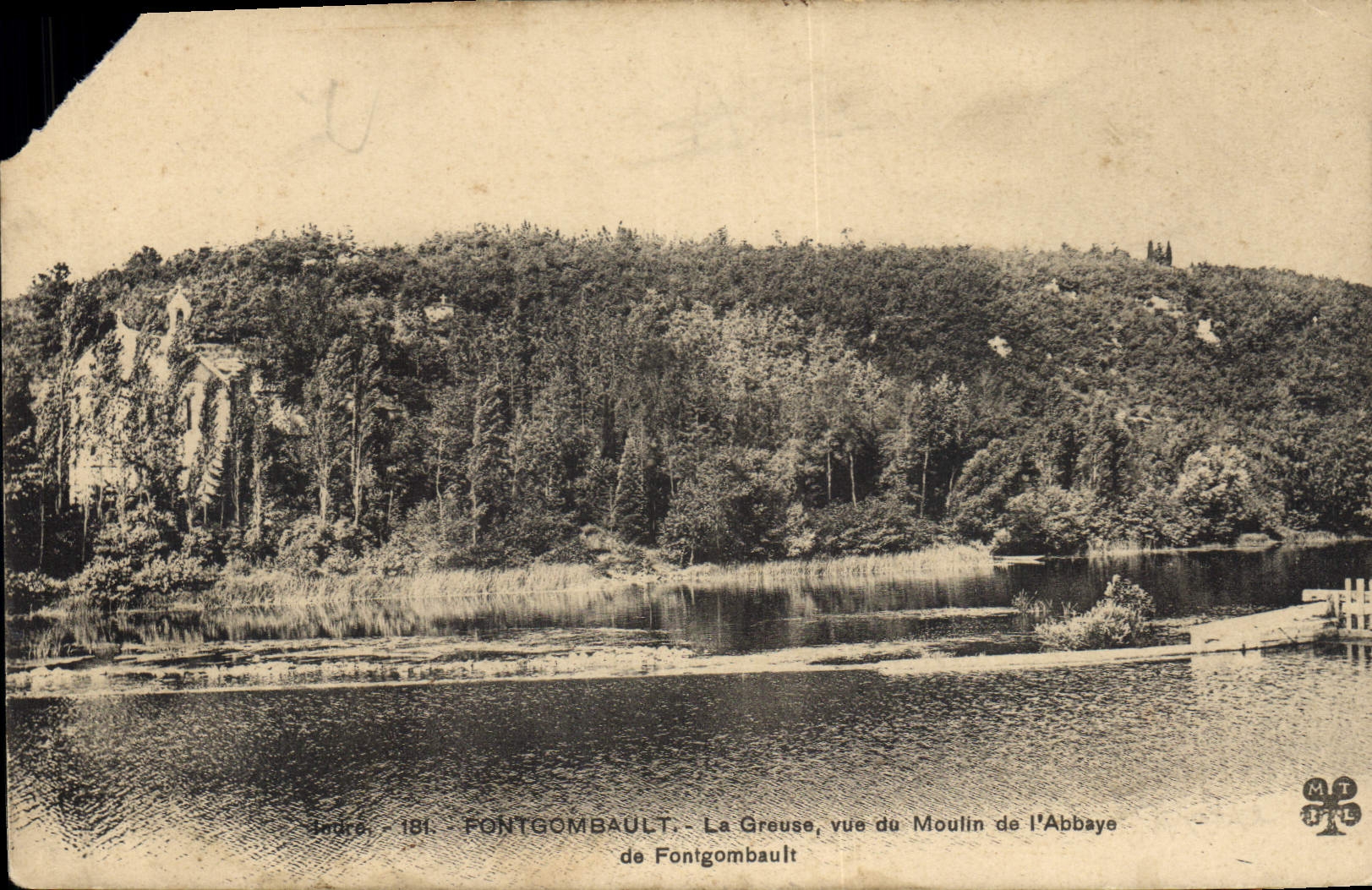CPA Fontgombault La Greuse vue du Moulin de l'Abbaye de Fontgombault