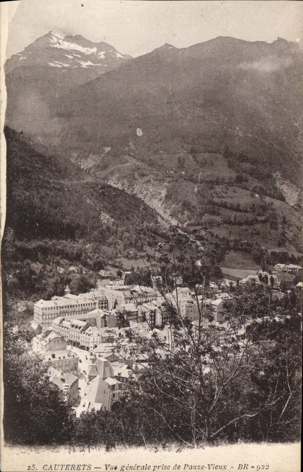 CPA Cauterets Vue generale prise de Pause Vieux