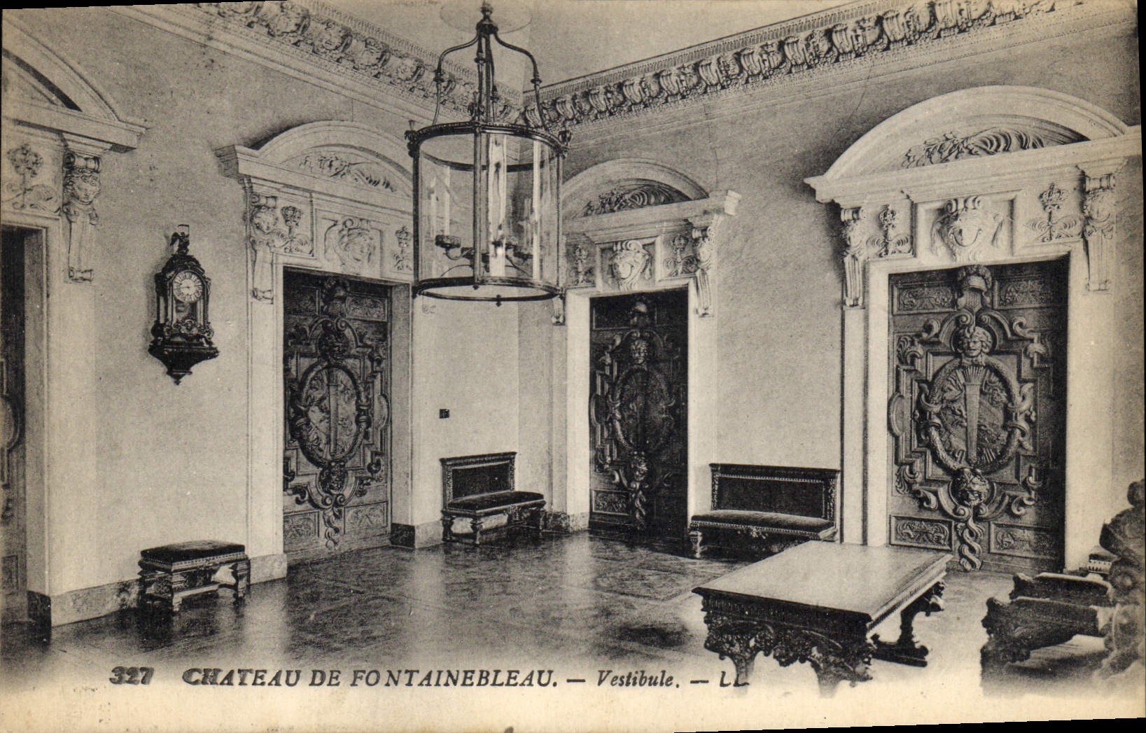 CPA Chateau de Fontainebleau Vestibule 