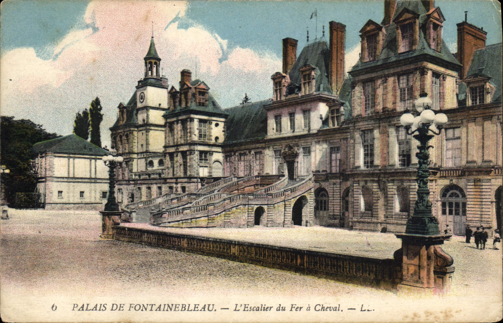CPA Palais de Fontainebleau L'Escalier du Fer a Cheval