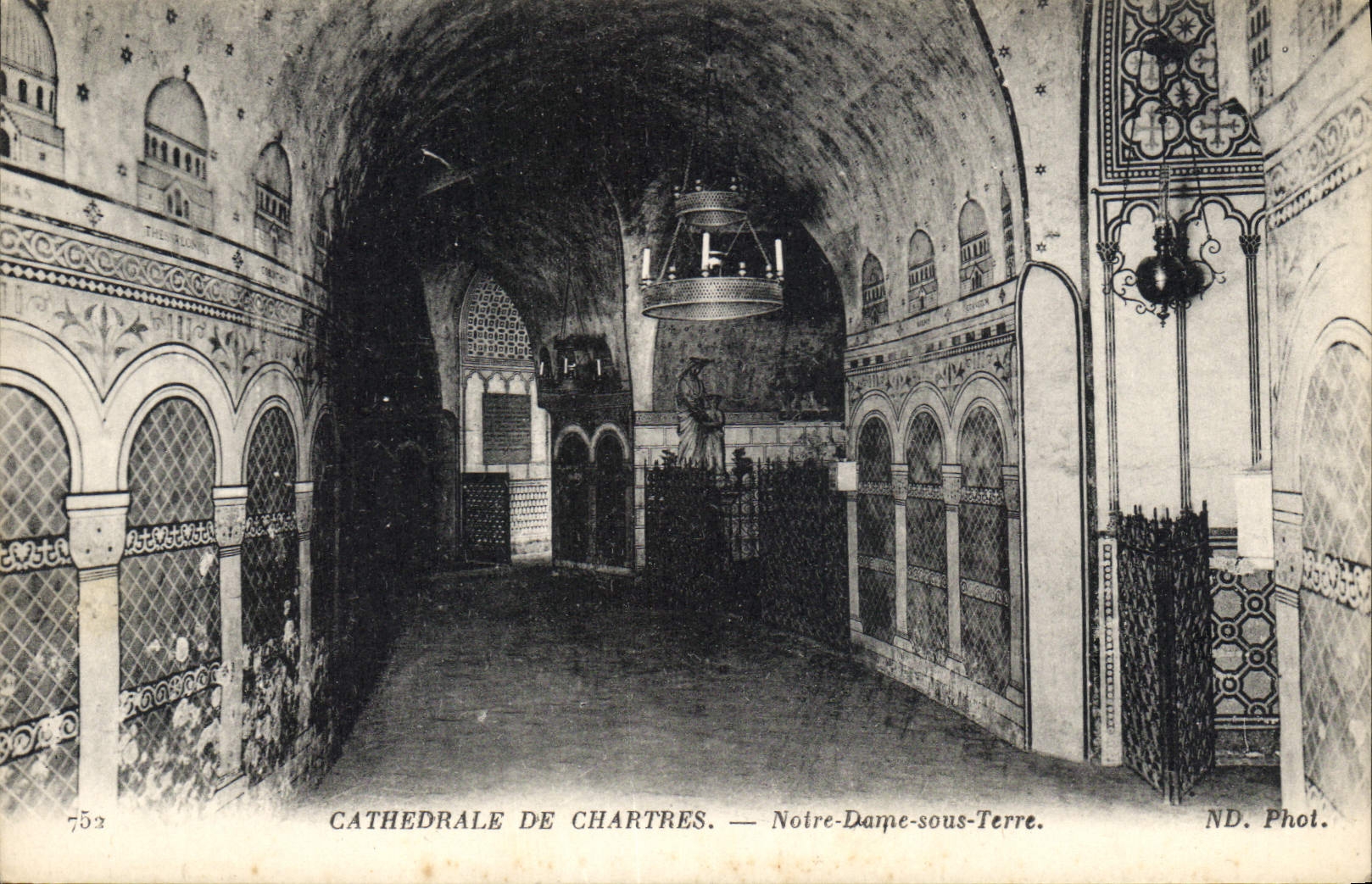 CPA Cathedrale de Chartres Notre Dame sous Terre