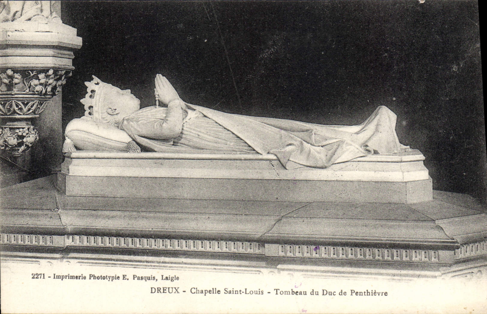 CPA Dreux Chapelle Saint Louis Tombeau du Duc de Penthievre