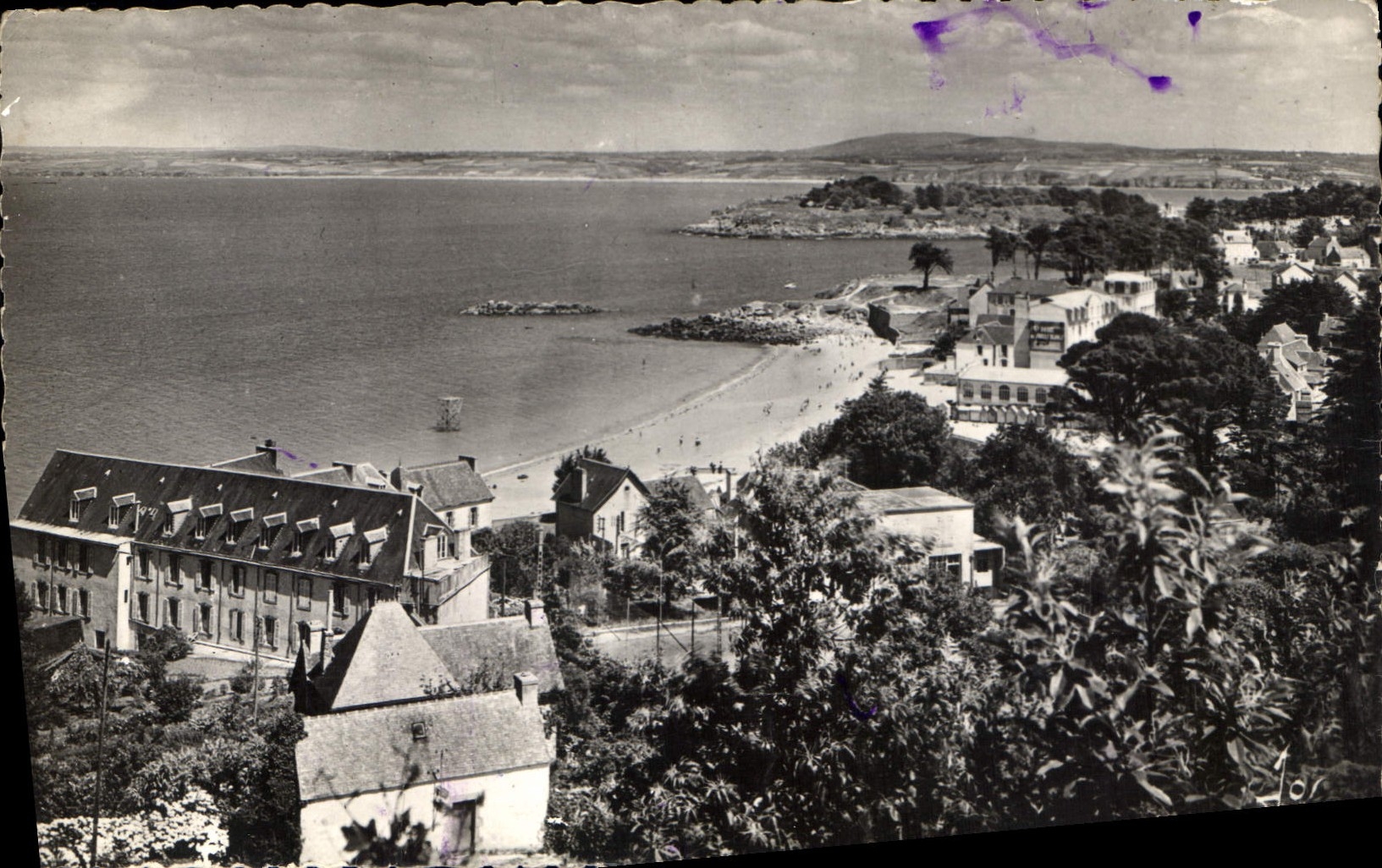 CPA Bretagne Treboul Douarnenez Finistere vue du Coteau sur la Baie Douarne et la Plage des Sables B