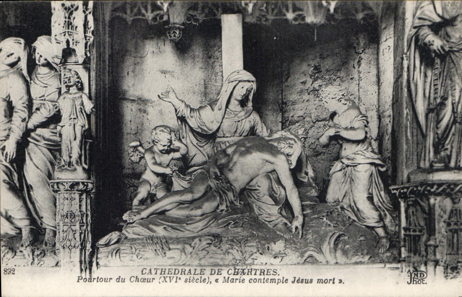 CPA Cathedrale de Chartres Pourtour du Choeur XVI siecle Marie contemple Jesus mort