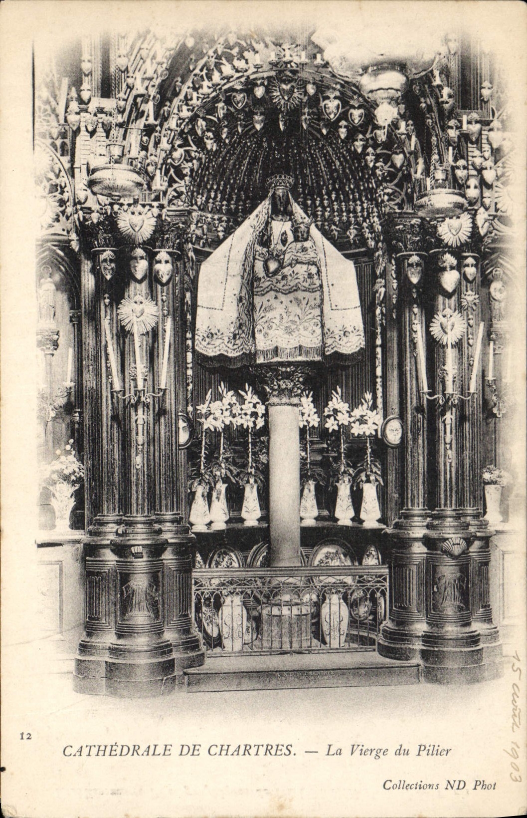 CPA Cathedrale de Chartres la Vierge du Pilier 