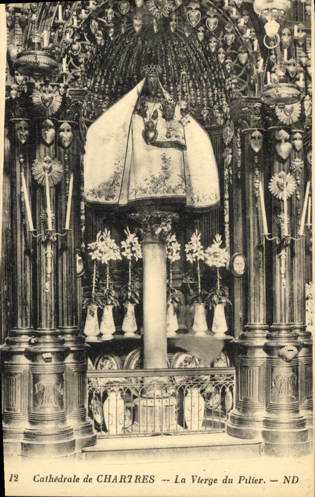 CPA Cathedrale de Chartres la Vierge du Pilier 