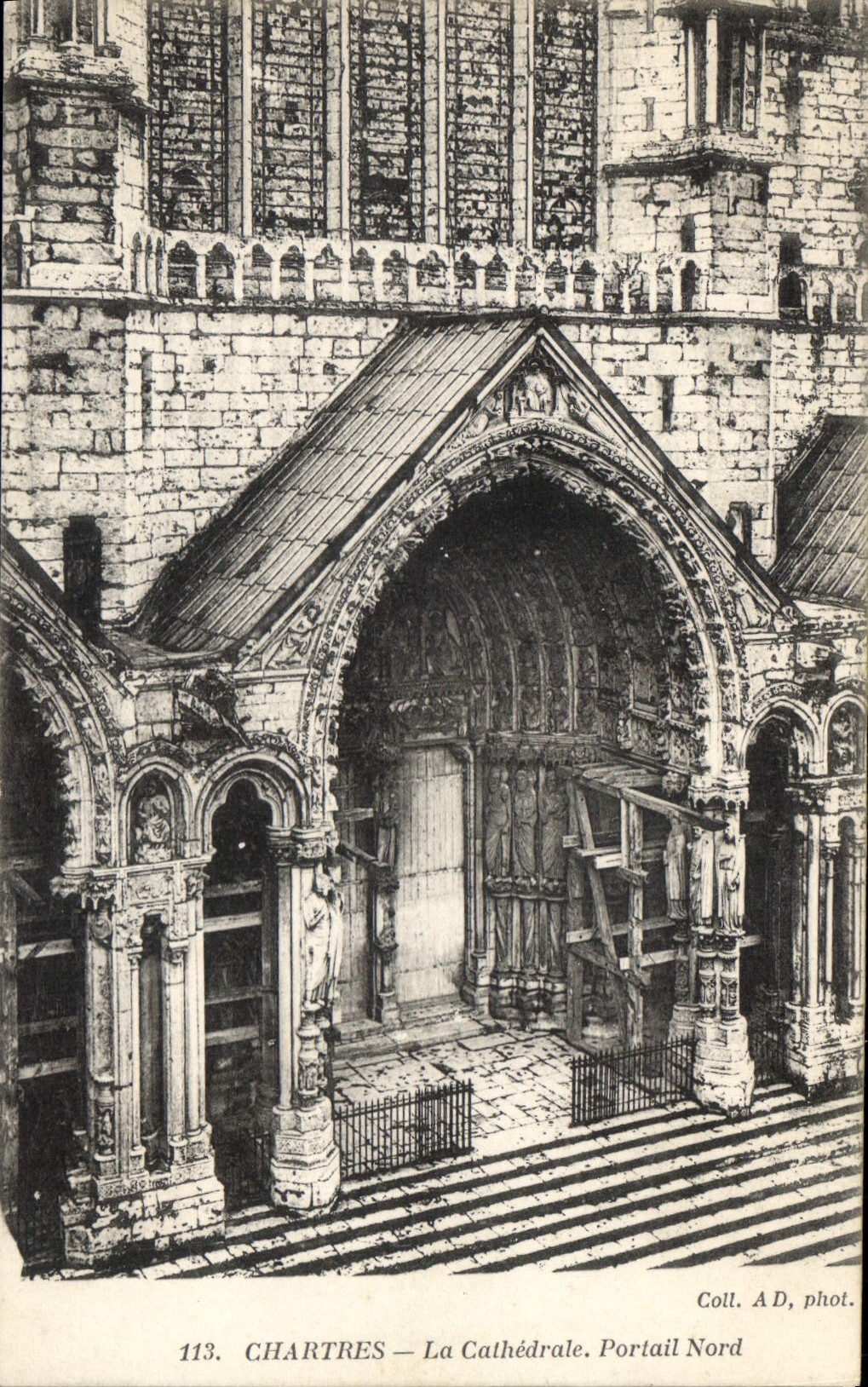 CPA Chartres la Cathedrale Portail Nord