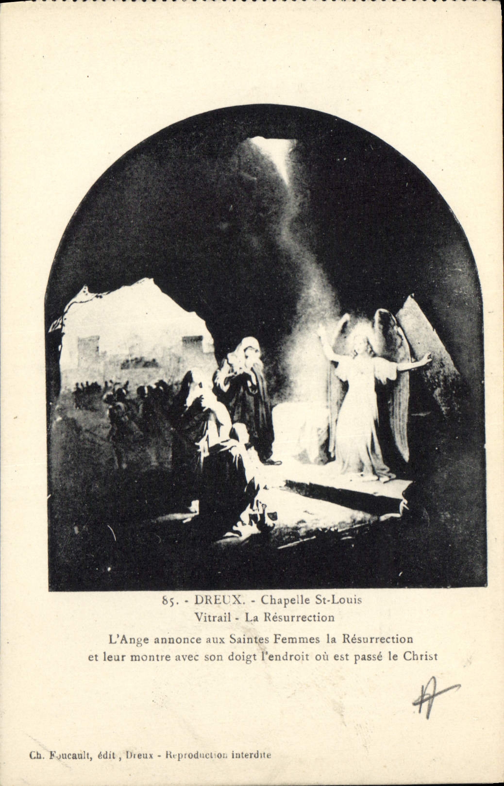 CPA Dreux Chapelle St Louis Vitrail la Resurrection 