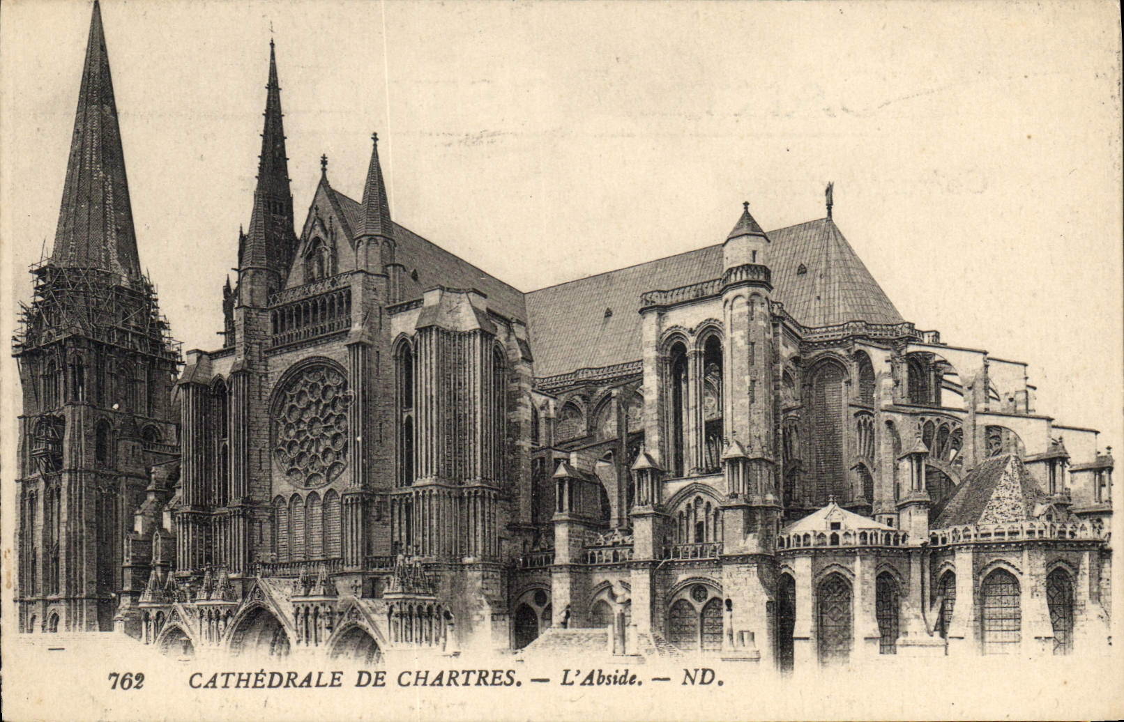 CPA Cathedrale de Chartres L'Abside 
