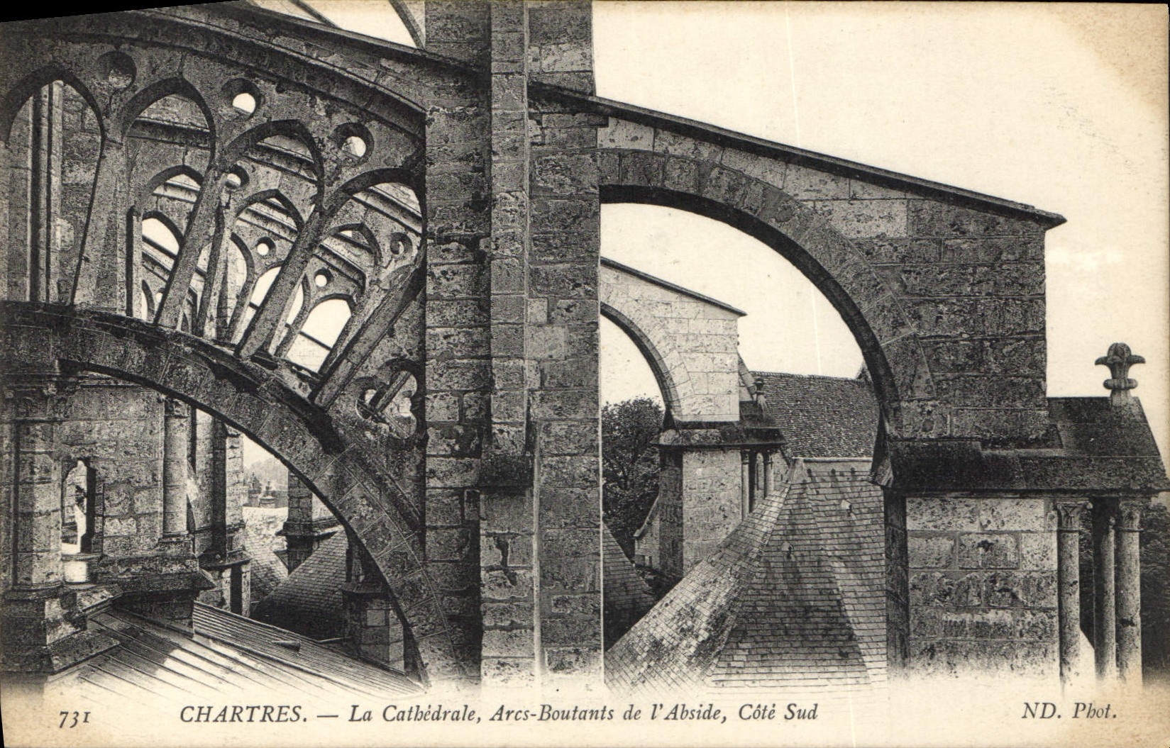 CPA Chartres La Cathedrale Arcs Boutamts de l'Abside Cote Sud
