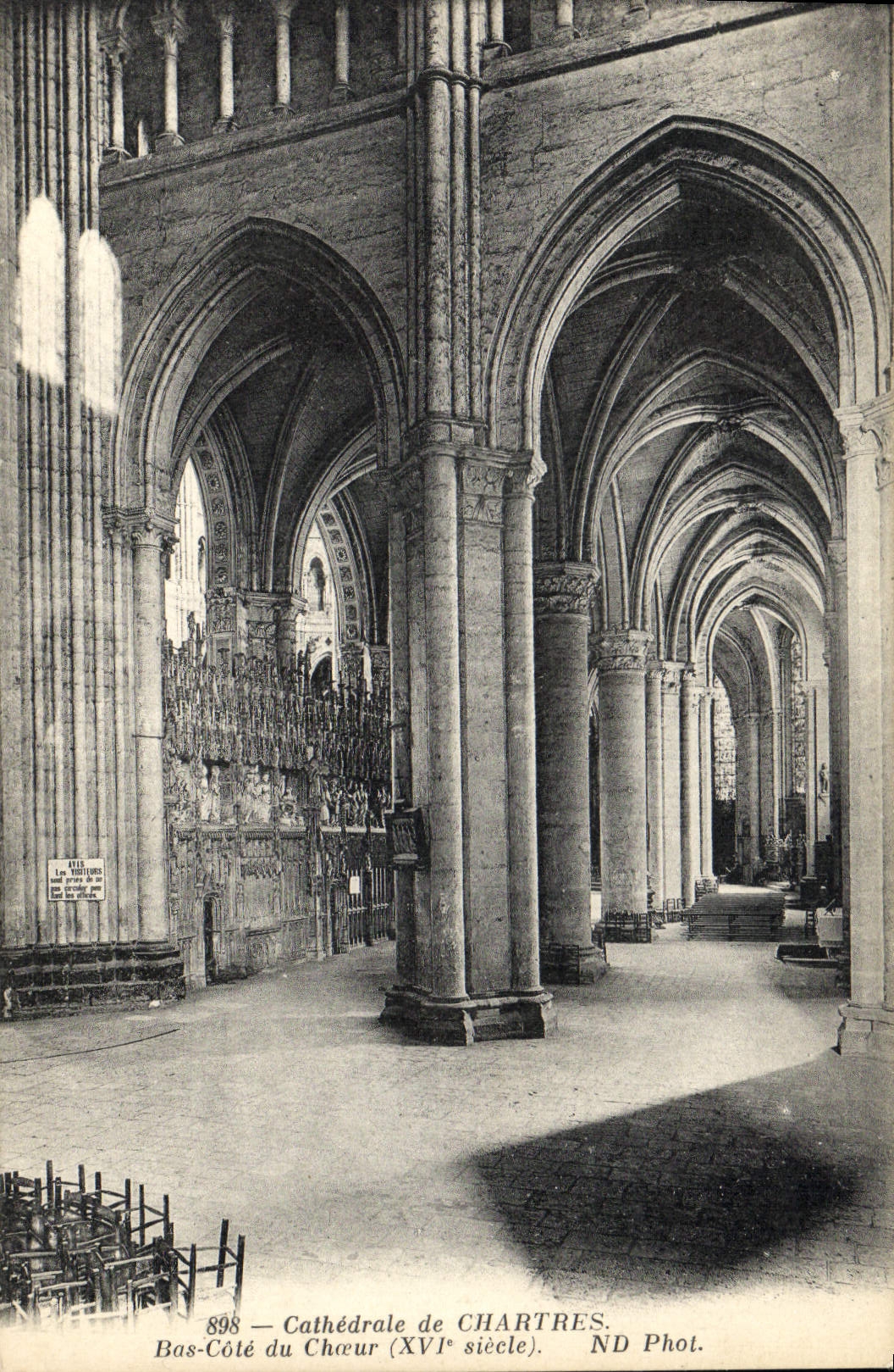 CPA Cathedrale de Chartres Bas Cote du Choeur XVI siecle 