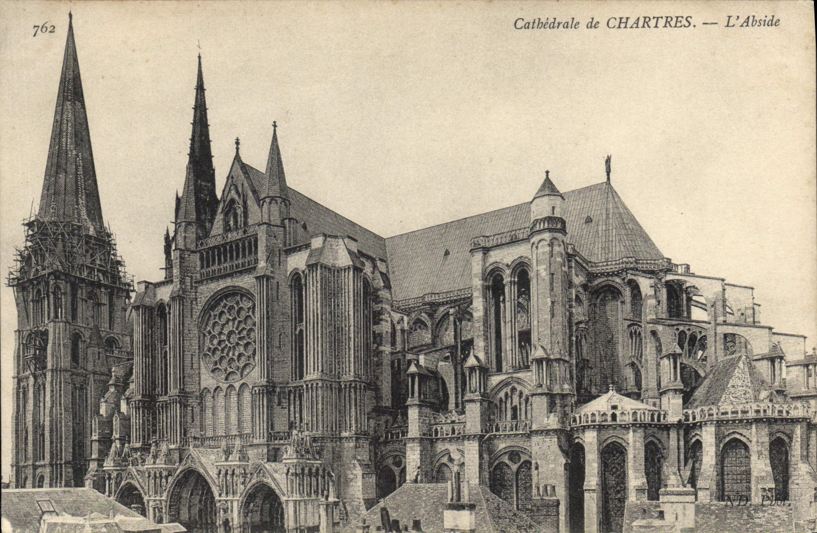 CPA Cathedrale de Chartres L'Abside 