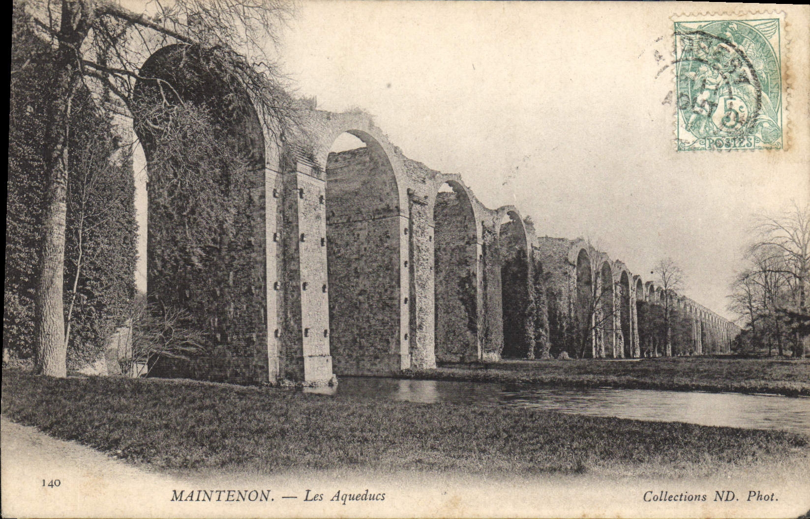 CPA Maintenon Les Aqueducs 