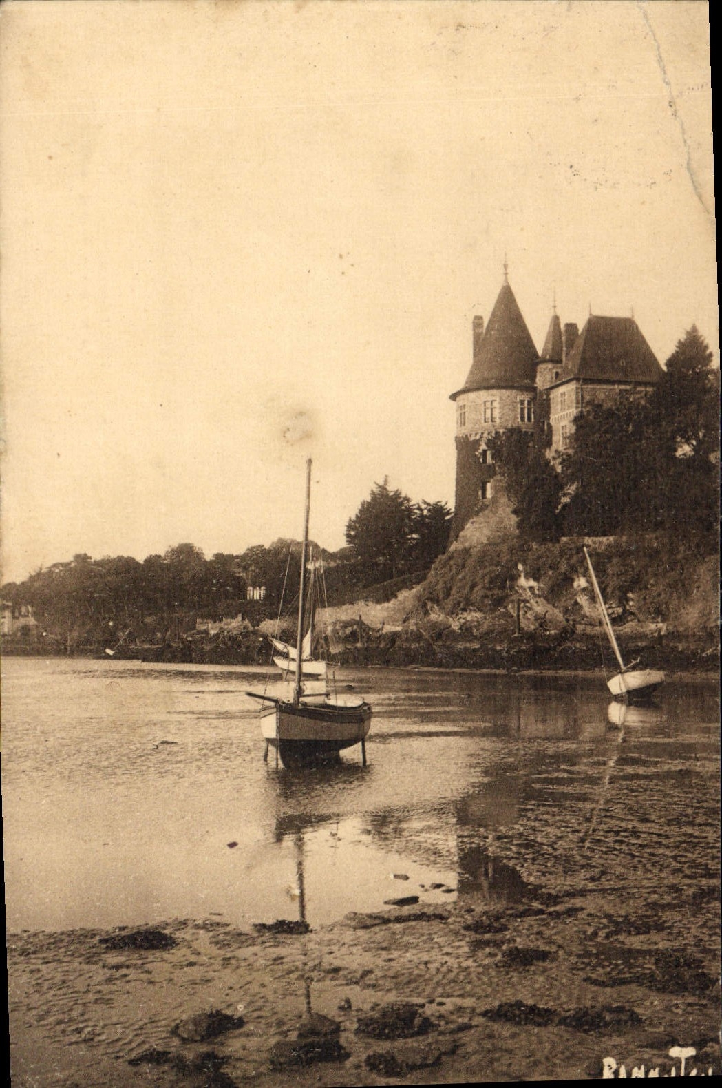 CPA Chateau de Pornic Bateau