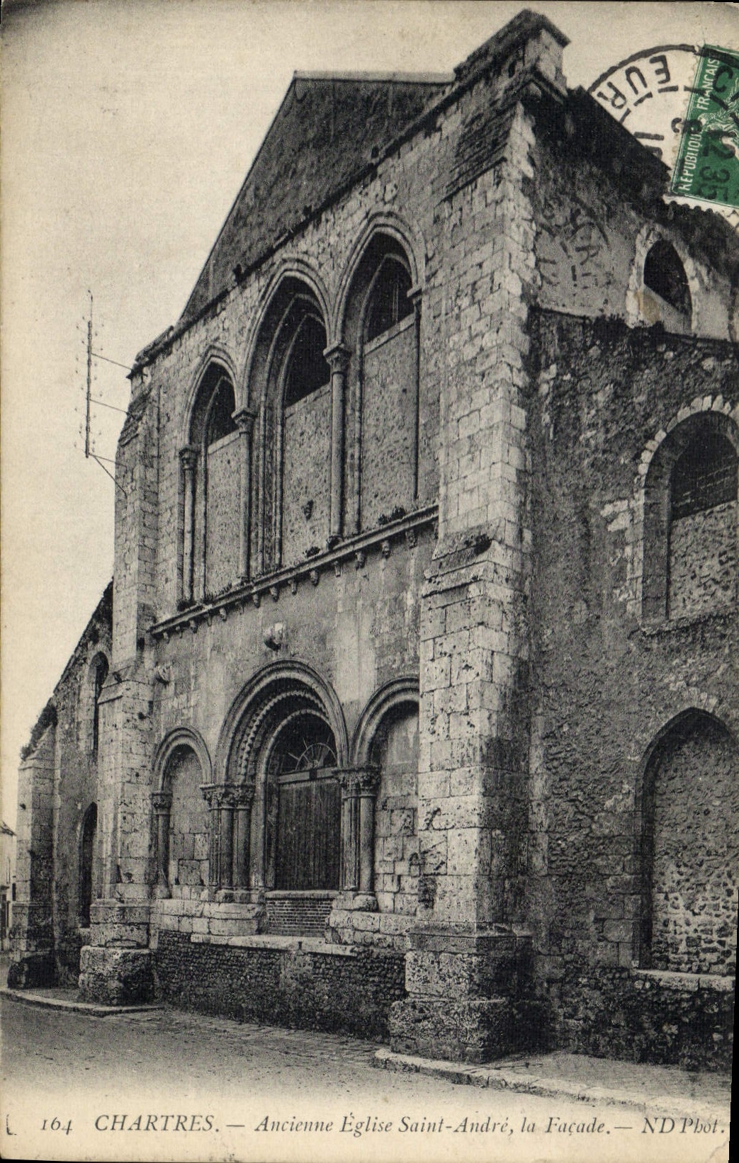 CPA Chartres Ancienne Eglise Saint Andre la Facade 