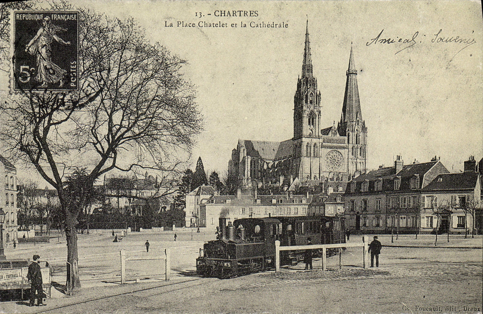 REPRO Chartres La Place Chatelet et la Cathedrale Train