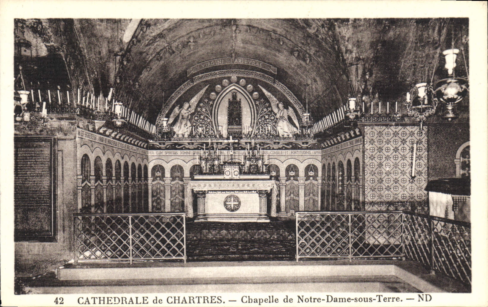 CPA Cathedrale de Chartres Chapelle de Notre Dame sous Terre 