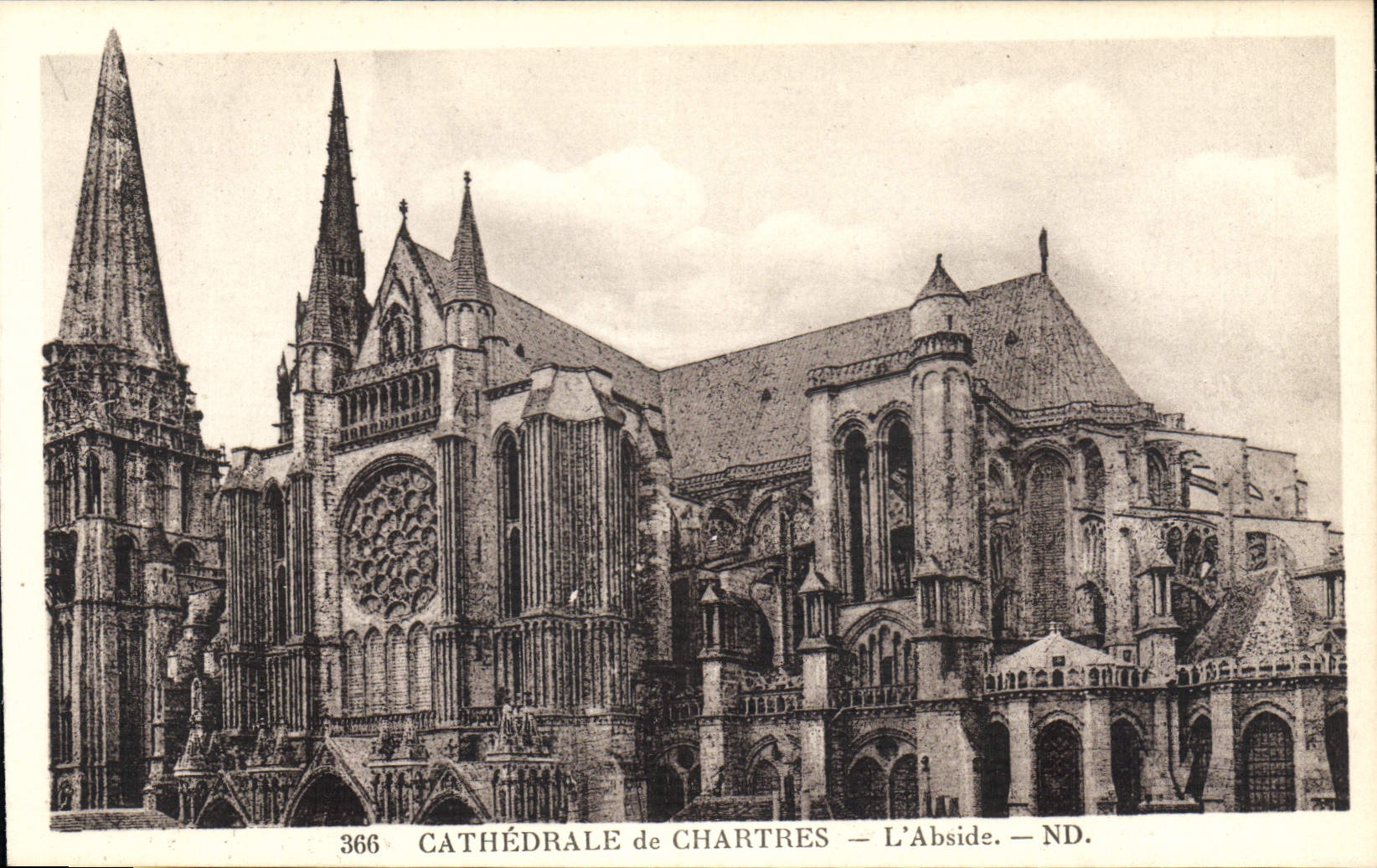 CPA Cathedrale de Chartres L'Abside 