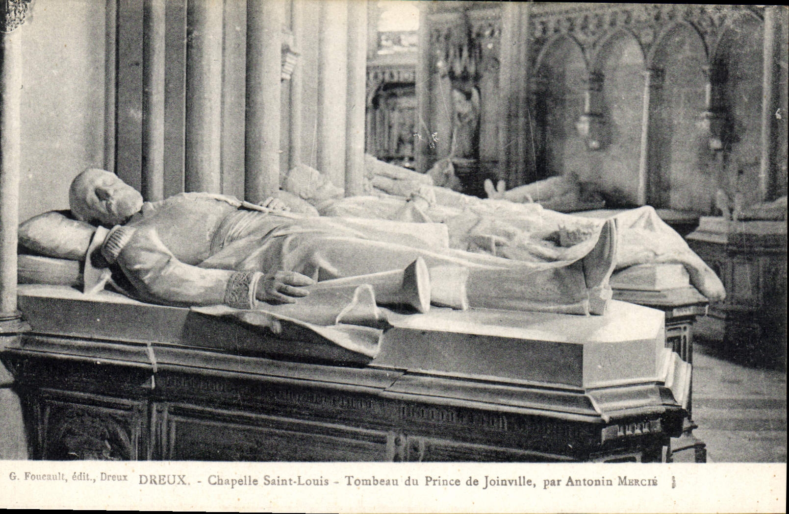 CPA Dreux Chapelle Saint Louis Tombeau du Prince de Joinville par Antonin Mercie 