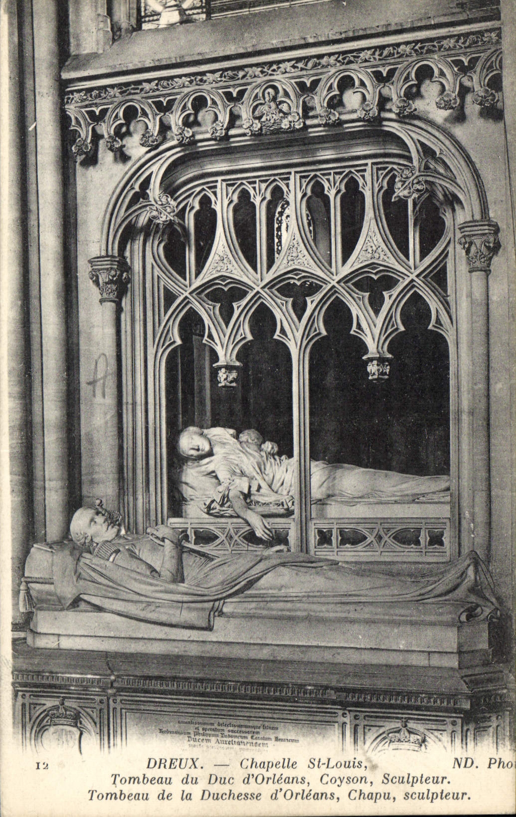 CPA Dreux Chapelle St Louis Tombeau du Duc d'Orleans Coyson Sculpteur Tombeau de la Duchesse d'Orlea