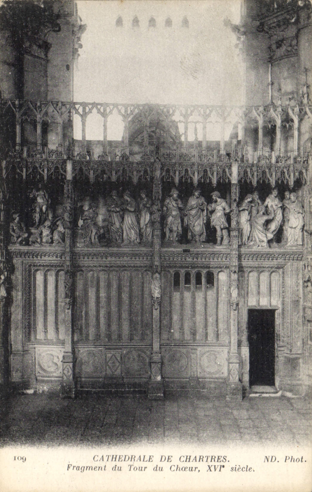 CPA Cathedrale de Chartres Fragment du Tour du Choeur 