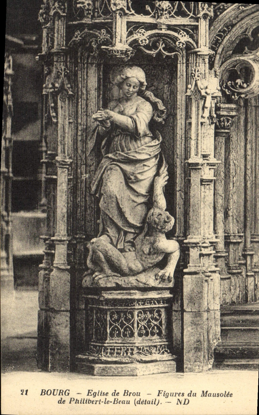 CPA Bourg Eglise de Brou Figures du Mausolee de Philibert le Beau detail