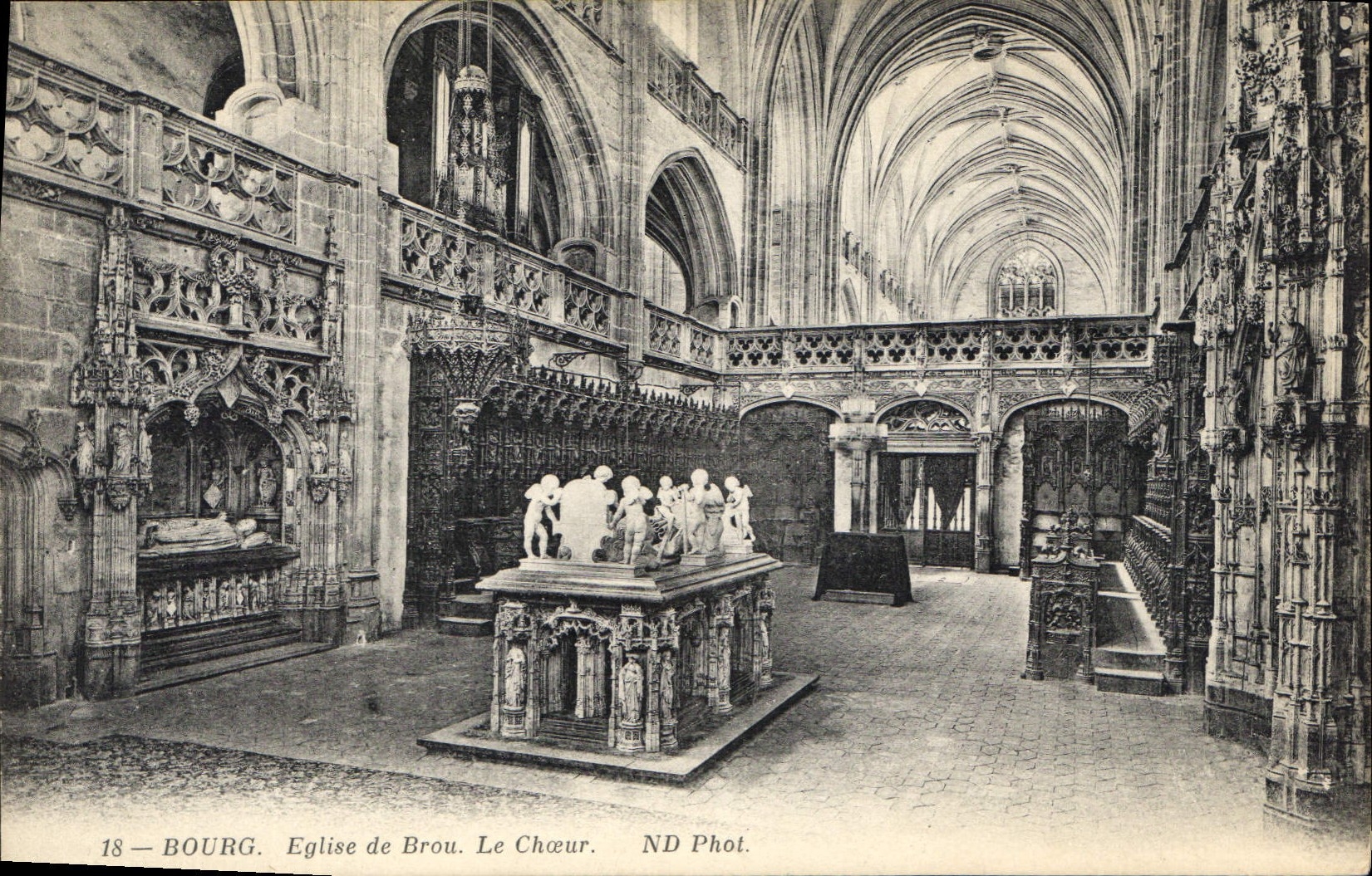 CPA Bourg Eglise de Brou Le Choeur