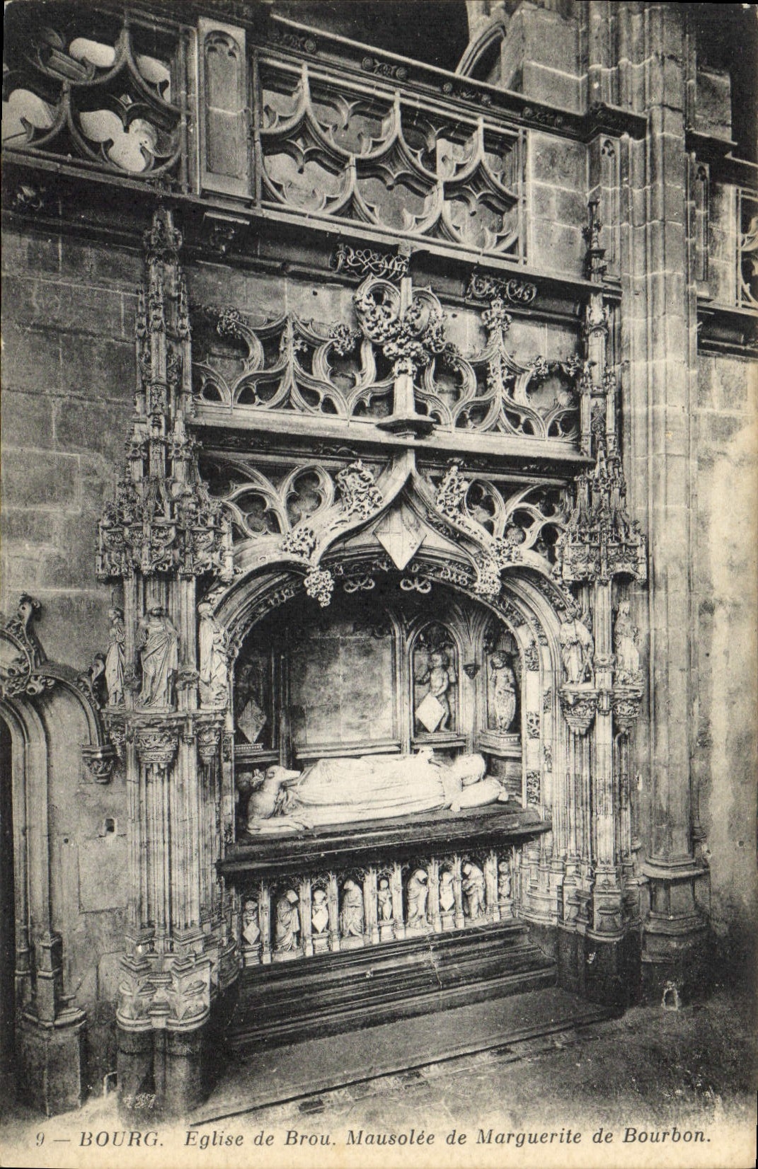 CPA Bourg Eglise de Brou Mausolee de Marguerite de Bourbon