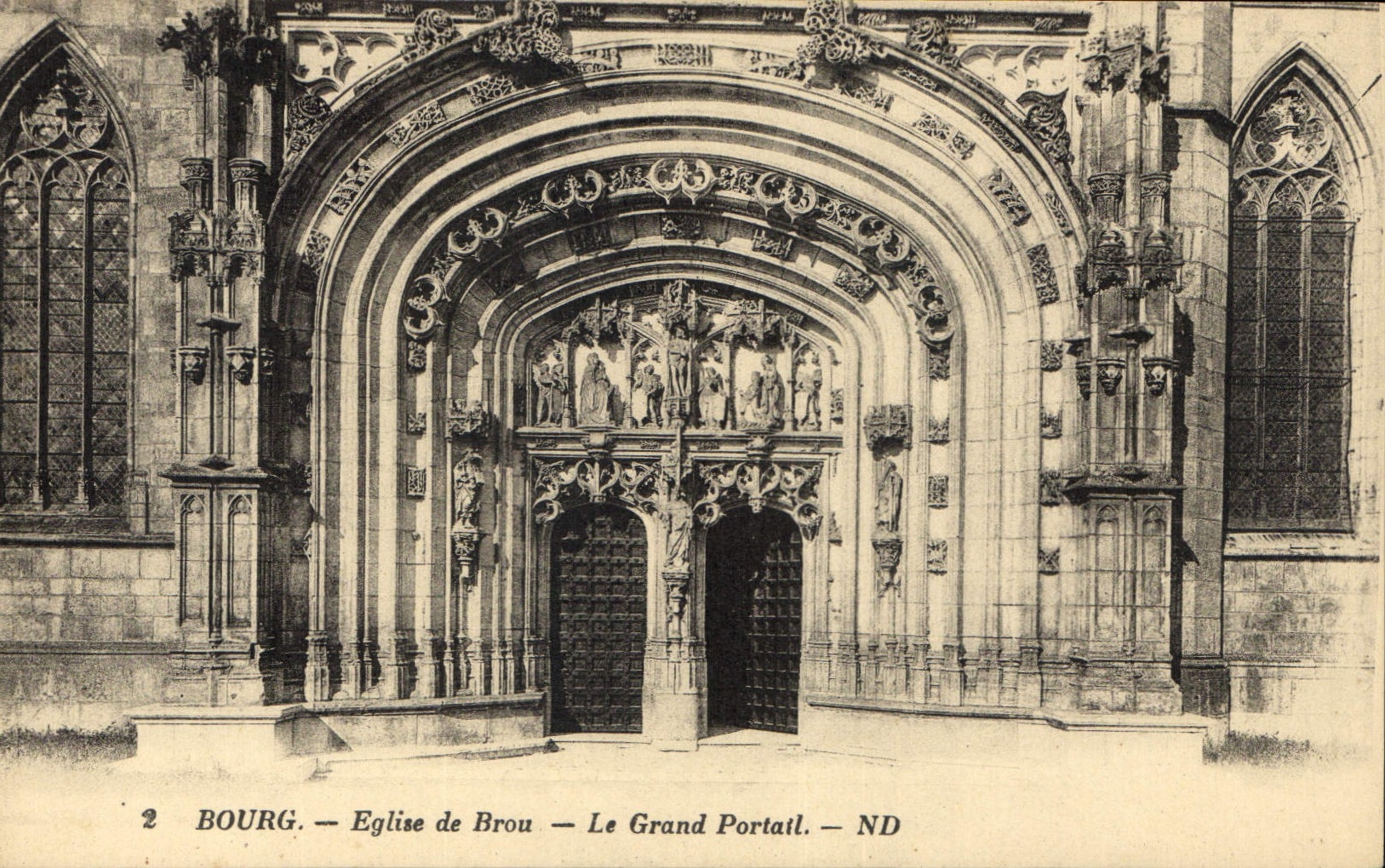 CPA Bourg Eglise de Brou le Grand Portail 