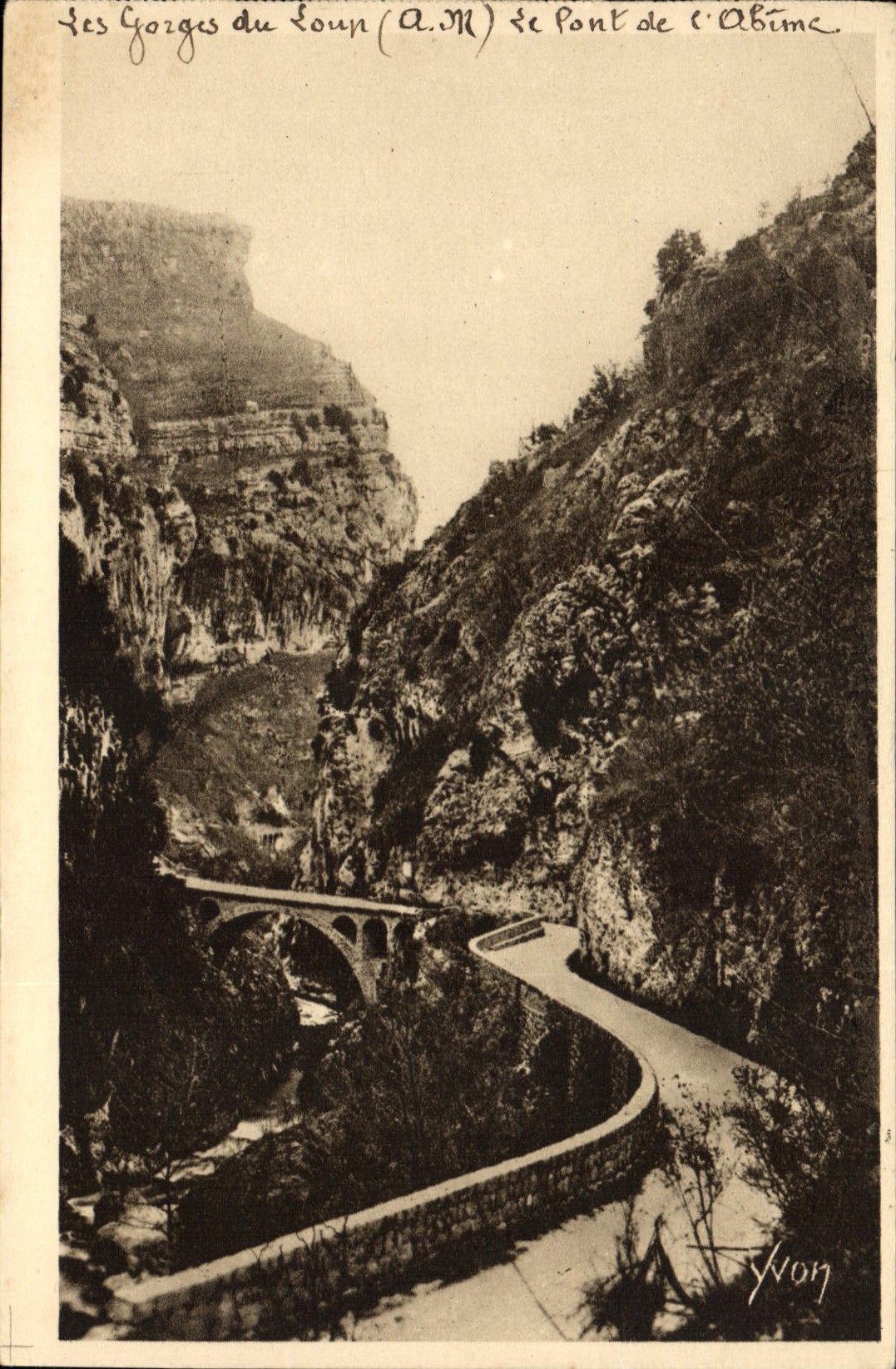 CPA La Douce France Gorges du Loup A M Pont de l'Abime 