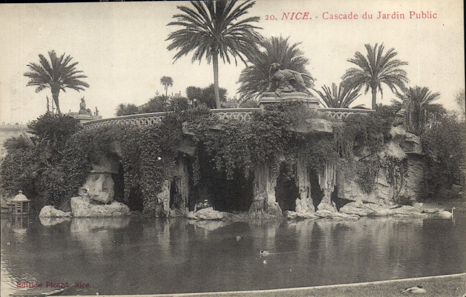 CPA Nice Cascade du Jardin Public 