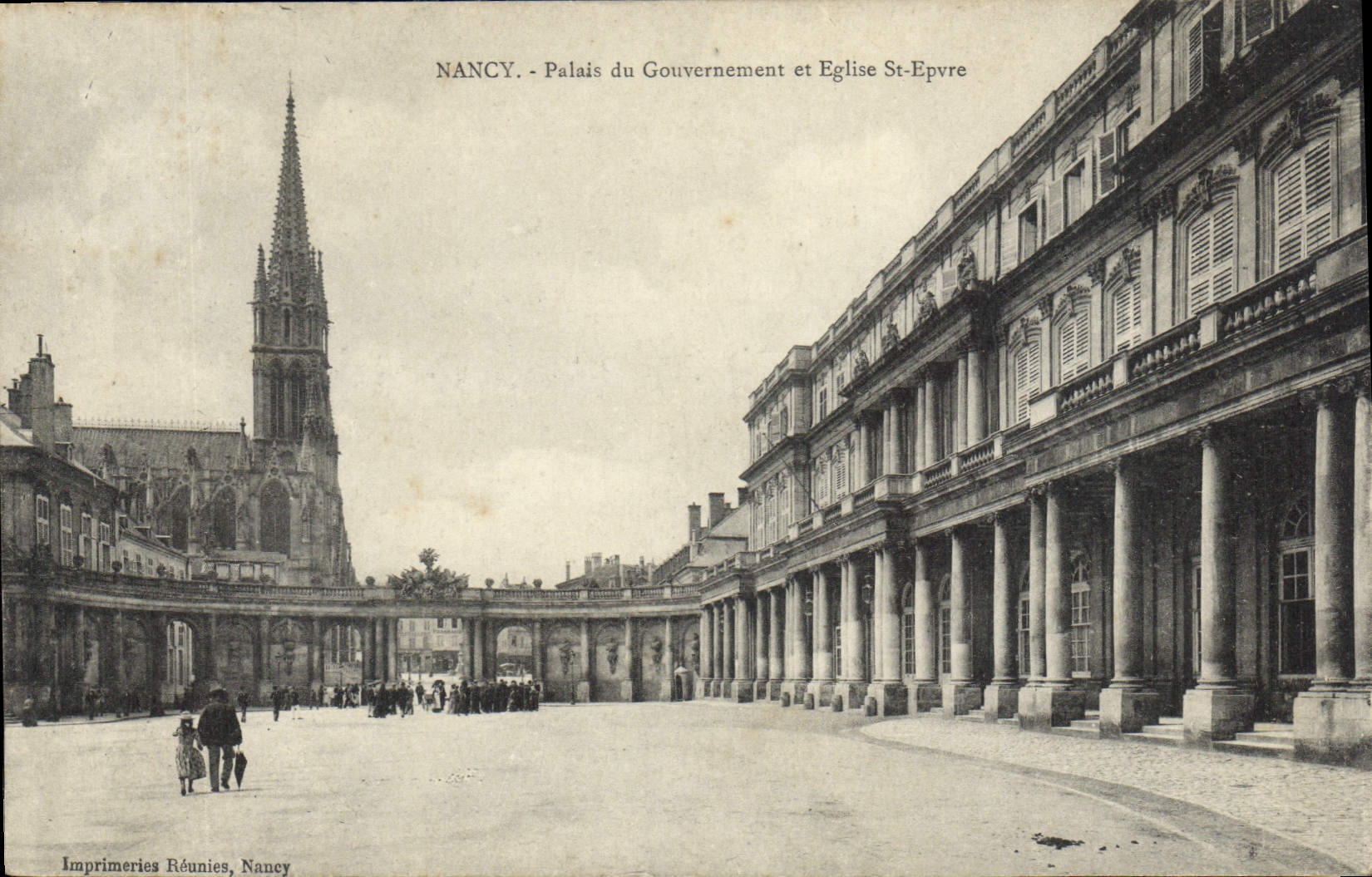 CPA Nancy Palais du Gouvernement et Eglise St Epvre