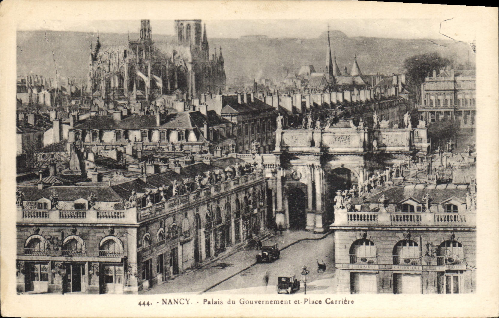 CPA Nancy Palais du Gouvernement et Place Carriere 