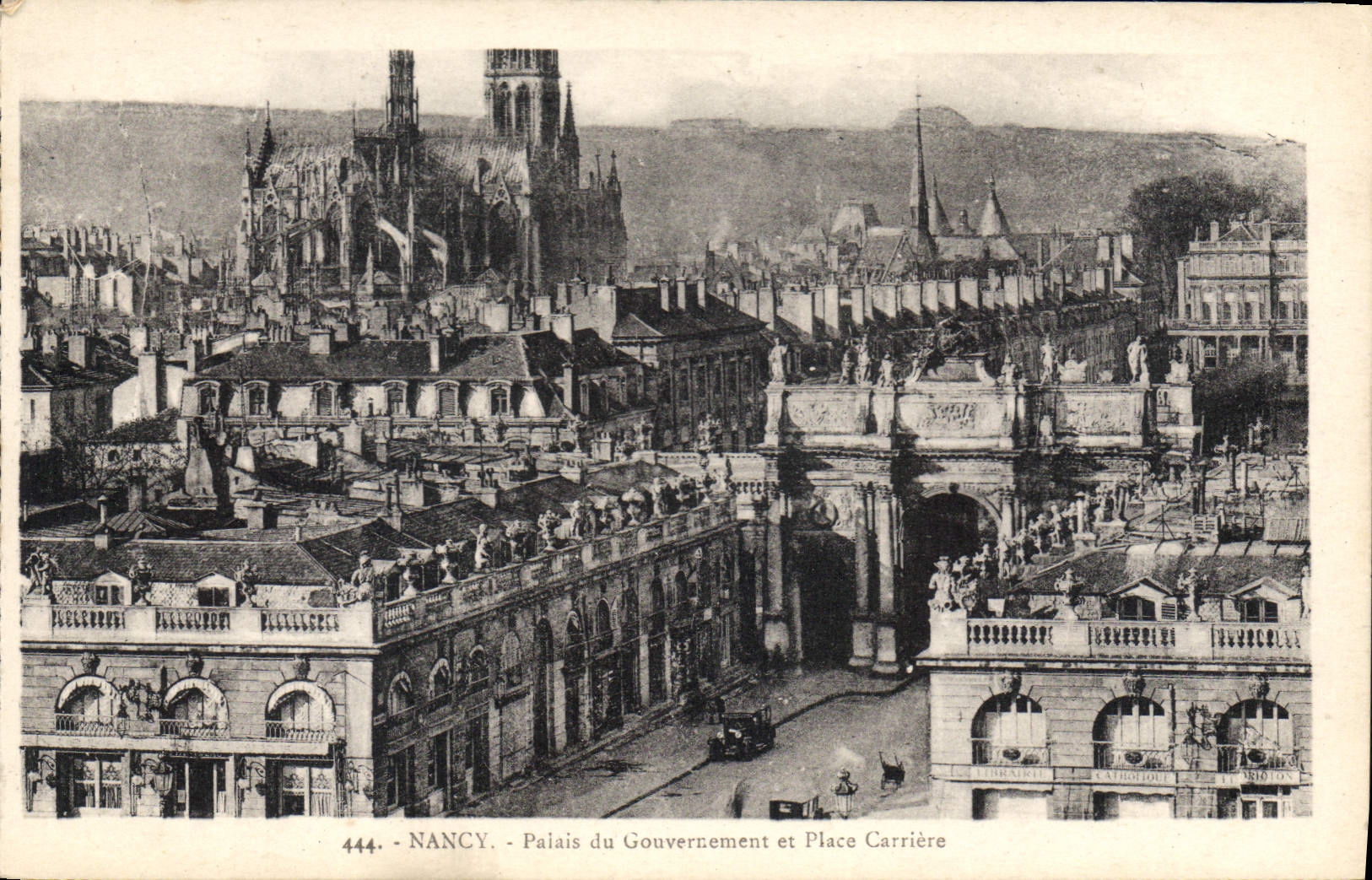 CPA Nancy Palais du Gouvernement et Place Carriere 