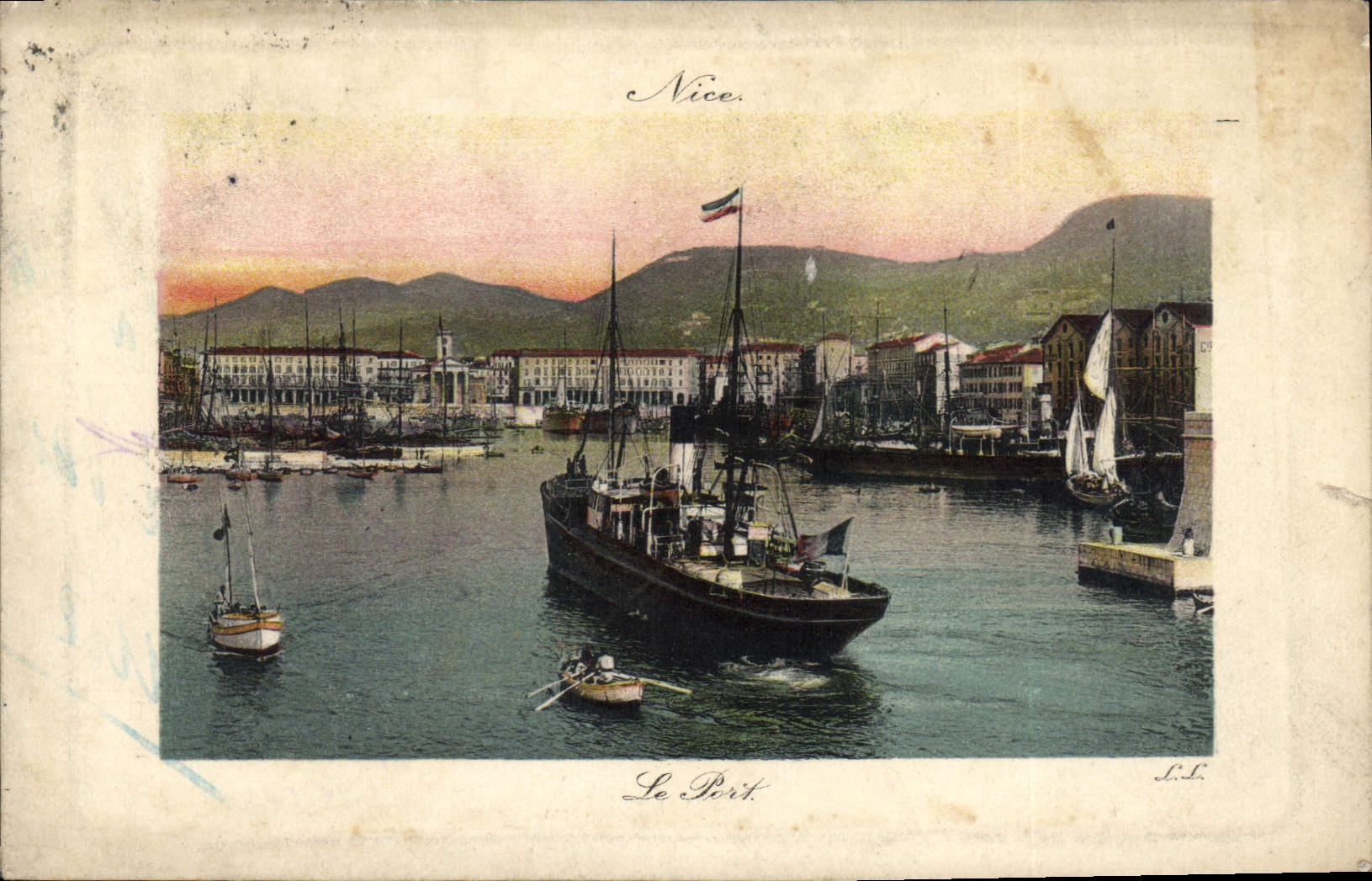 CPA Nice Le Port Bateau