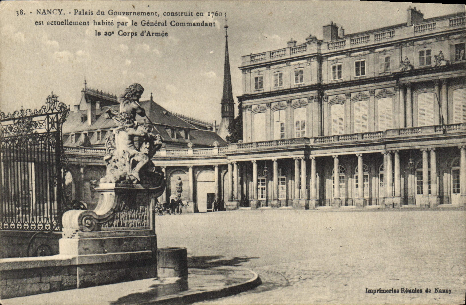 CPA Nancy Palais du Gouvernement construit en 1760 est actuellement habite par e General Commandant 
