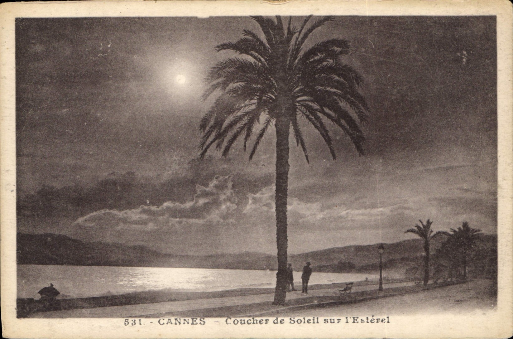 CPA Cannes Coucher de Soleil sur l'Esterel 