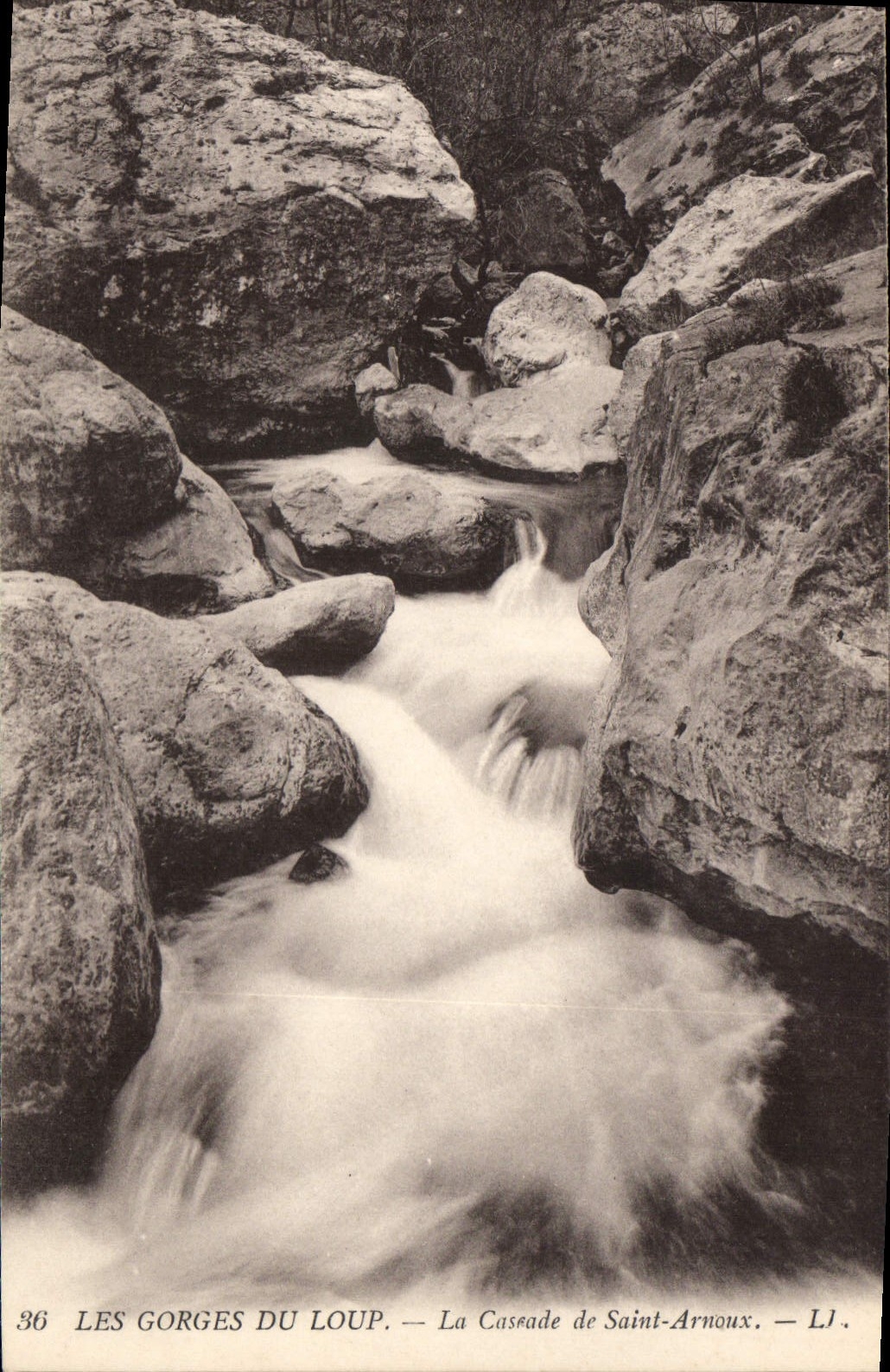 CPA Les Gorges du Loup La Cascade de Saint Arnoux 