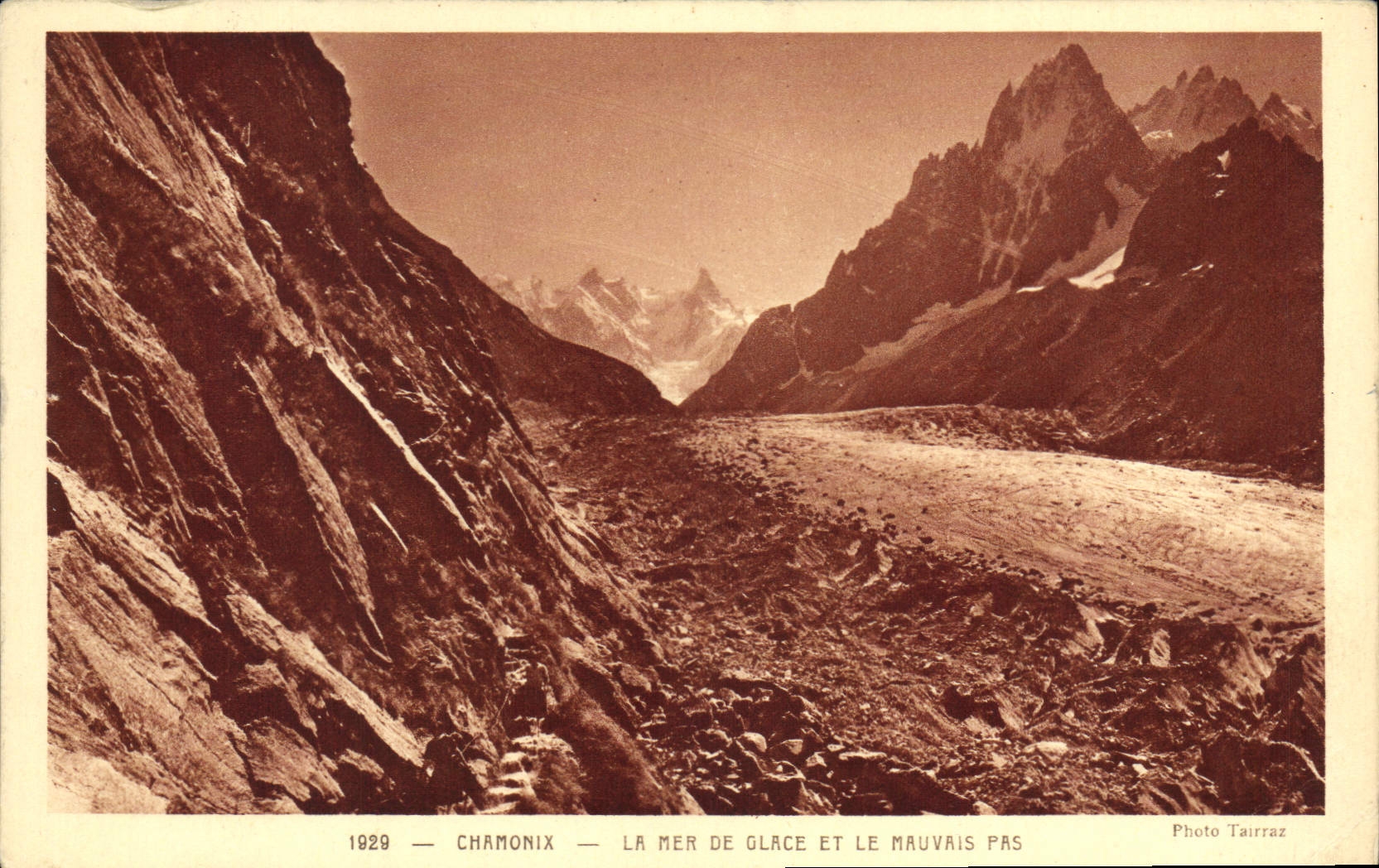 CPA Chamonix la Mer de Glace et le Mauvais Pas 