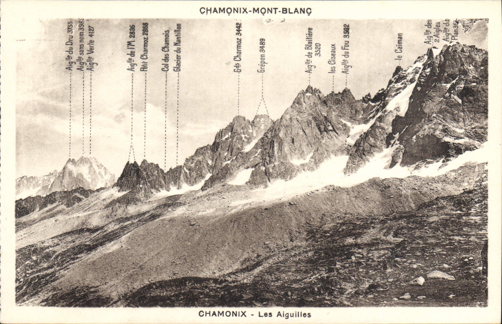 CPA Chamonix Mont Blanc Chamonix les Aiguilles 